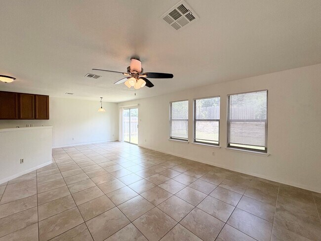 Building Photo - 2502 Perkins Pl