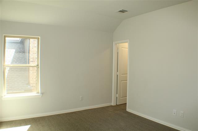 Building Photo - 5212 Shadetree St