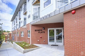 Building Photo - Bowen Flats