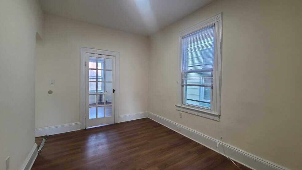 Building Photo - 135 72nd St