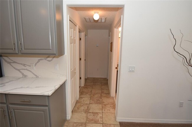 Building Photo - 192 Pine Grove Dr