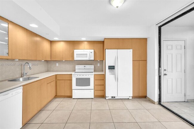 Building Photo - 8540 SW 133rd Avenue Rd