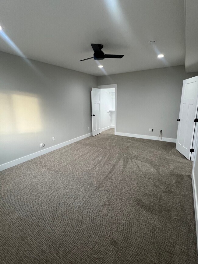 Building Photo - 4818 W 2700 S
