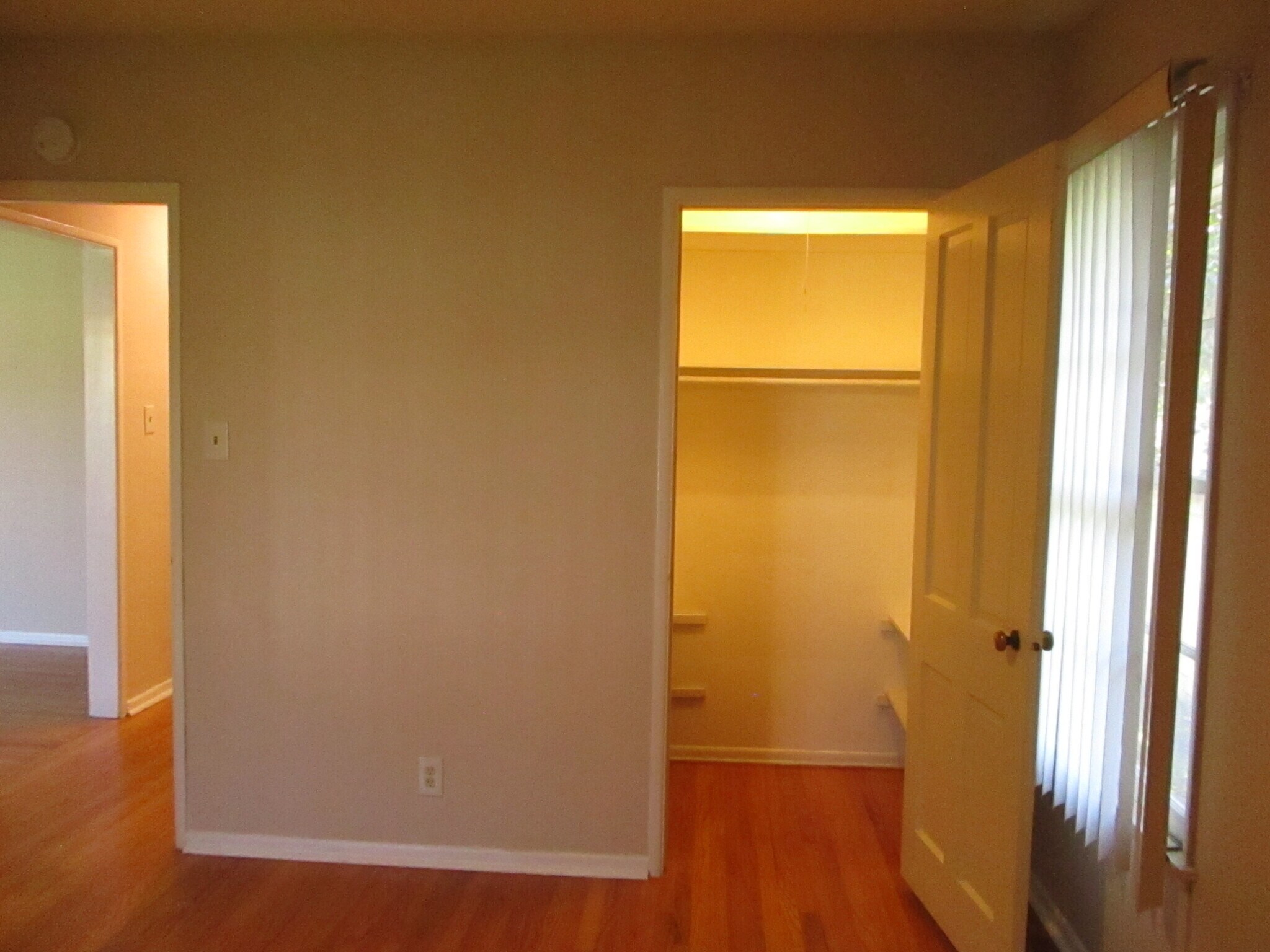 Building Photo - 12436 Cumpston St