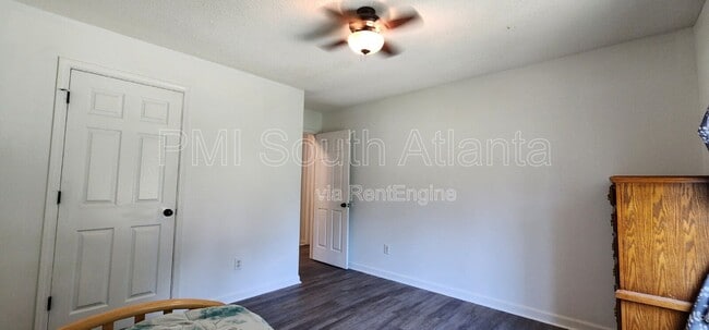 Building Photo - 185 Autumn Moon Trail