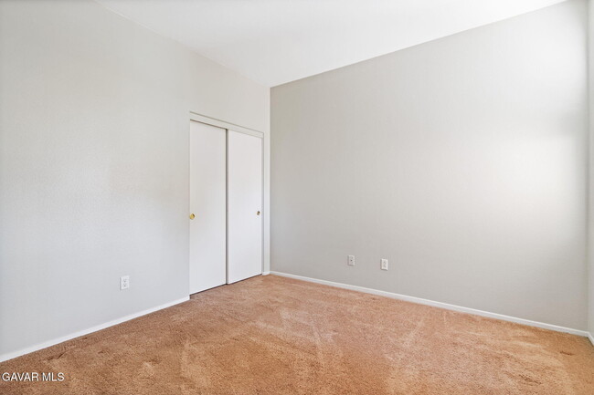 Building Photo - 5909 Viking