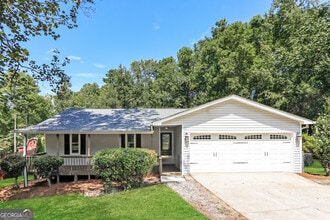 Building Photo - 3521 Stone Ridge Dr