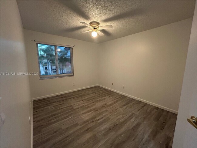 Building Photo - 16120 Opal Creek Dr