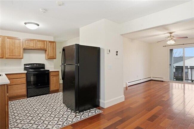 Building Photo - 70 Carroll Ave