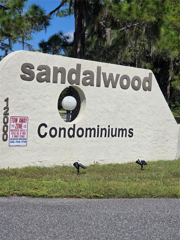 Building Photo - 23204 Sandalwood Dr