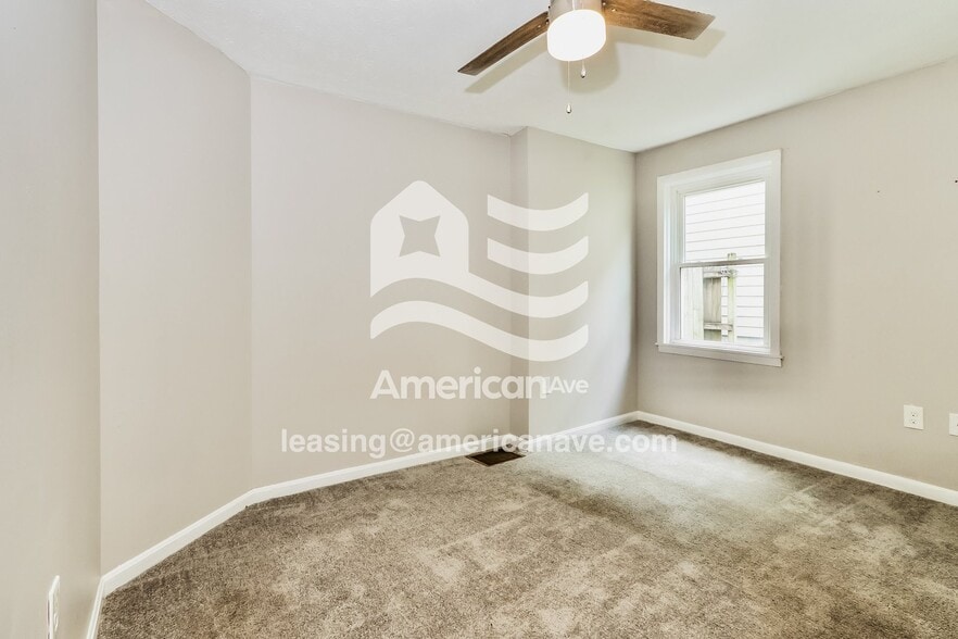 Building Photo - 1340 Sale Ave