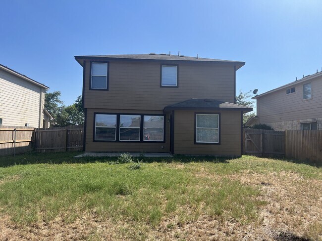 Building Photo - Prime Avery Park Location – Easy Access to...