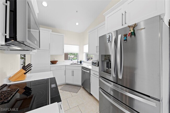 Building Photo - 24748 Lakemont Cove Ln