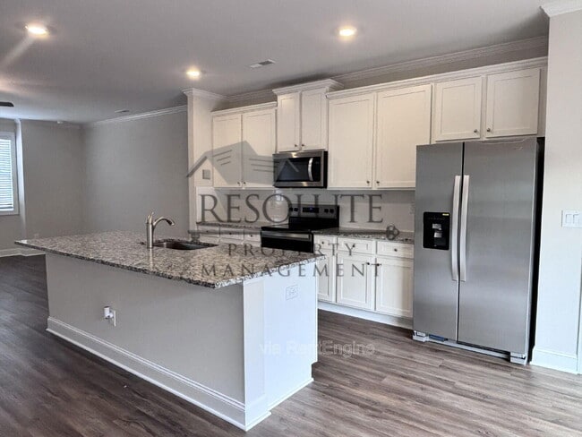 Building Photo - 5122 River Towns Dr