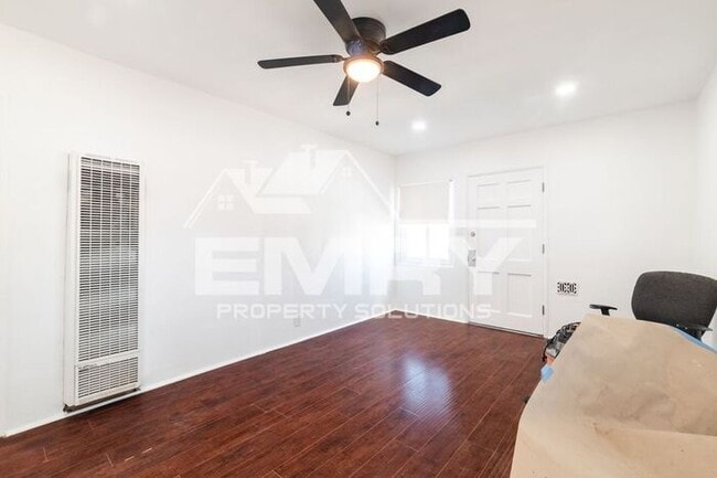 Building Photo - 5228 Repetto Ave