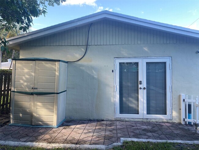 Building Photo - 536 NW 45th St