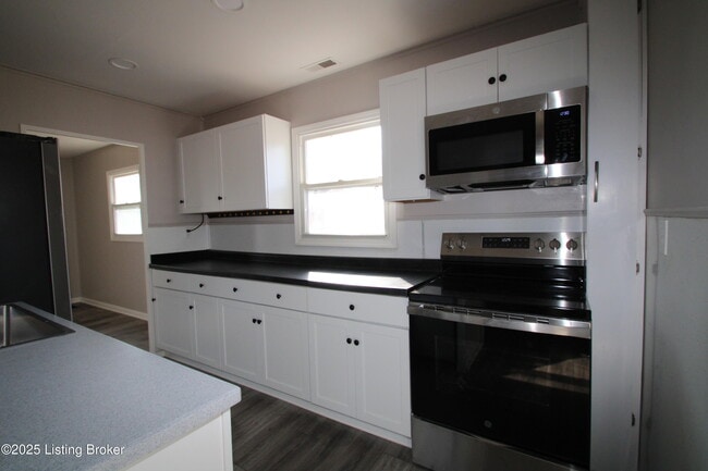 Building Photo - 226 Flamingo Dr