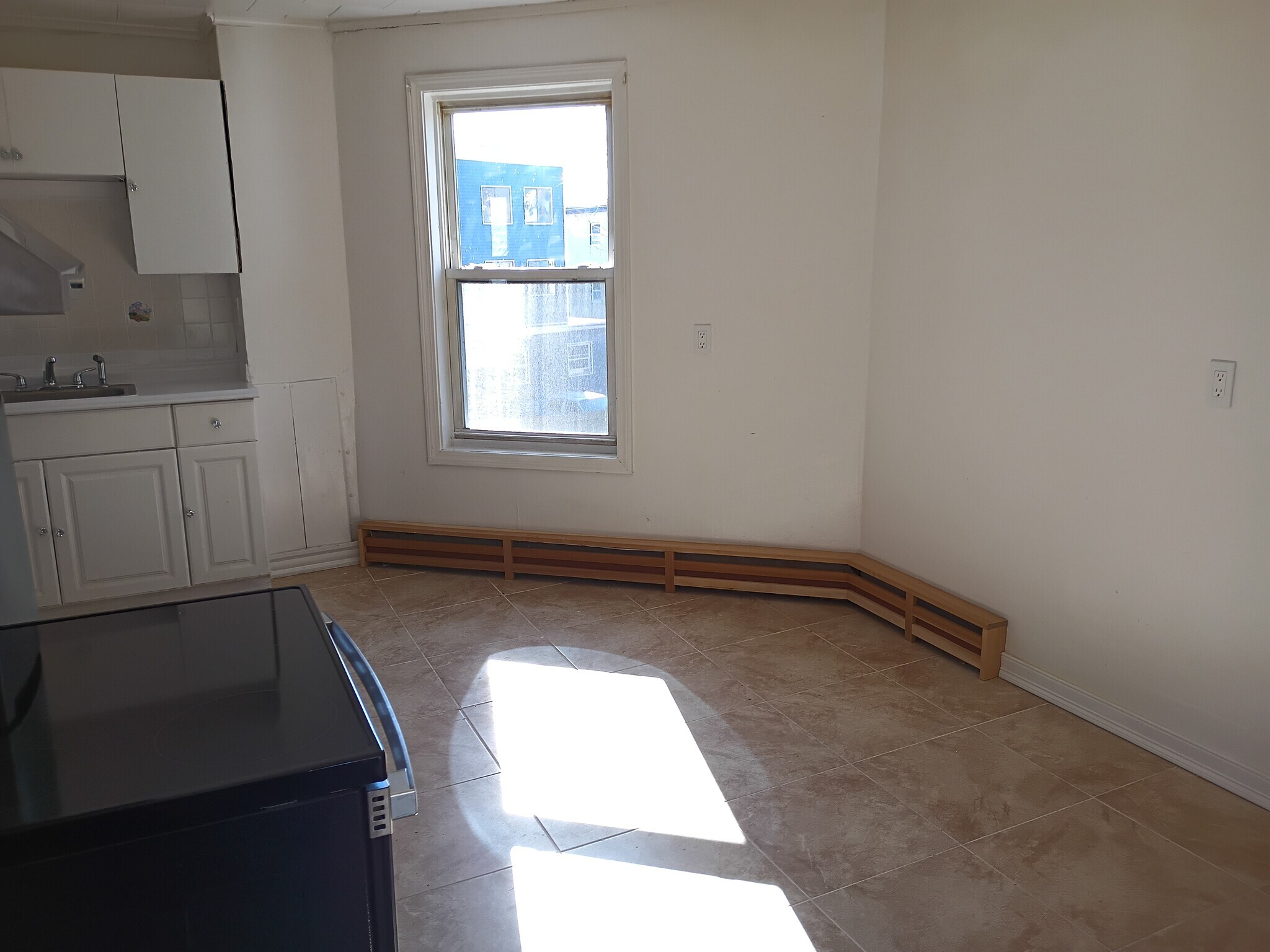 Building Photo - 10 Flint St