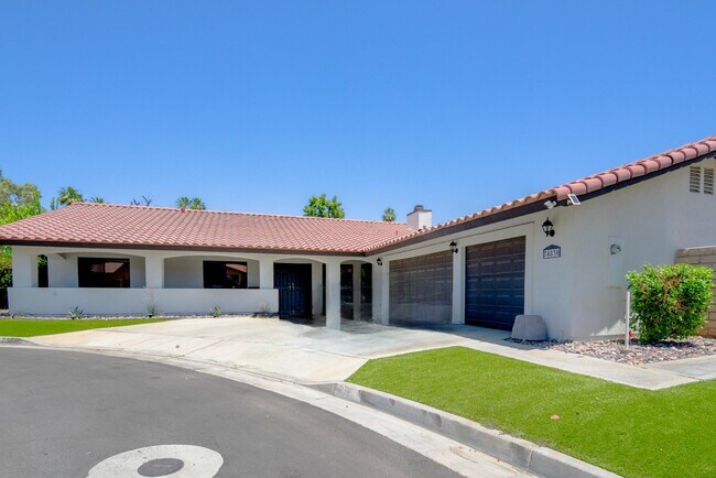 Building Photo - 74830 Waring Ct