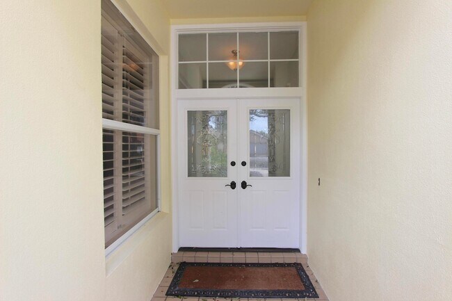Building Photo - 117 Hampton Cir