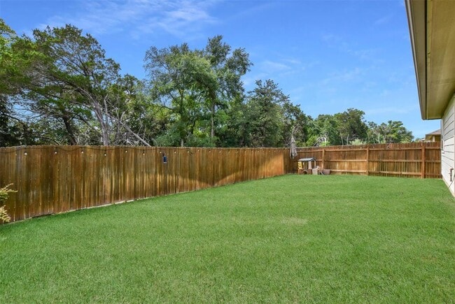 Building Photo - 216 Walkup Ln