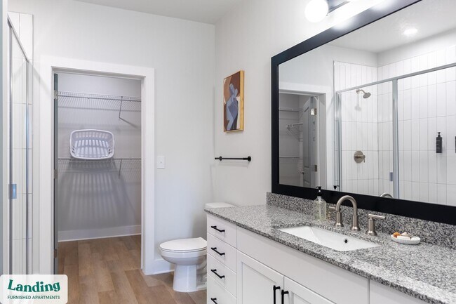 Building Photo - 435 Encore Way