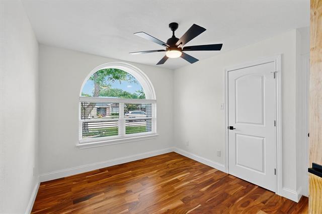 Building Photo - 6105 Hillside Ln
