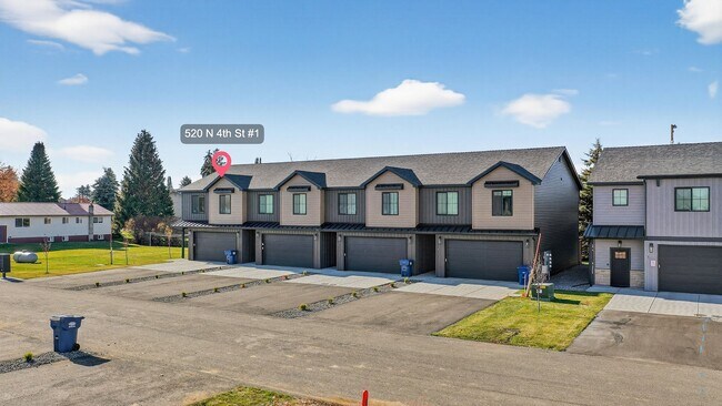 Building Photo - Beautiful 3 Bed, 2.5 Bath Townhome in Ashton - Shorter lease terms available