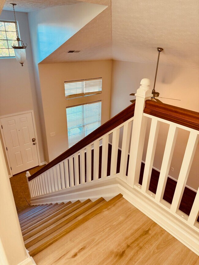 Building Photo - 3072 Prichard Dr