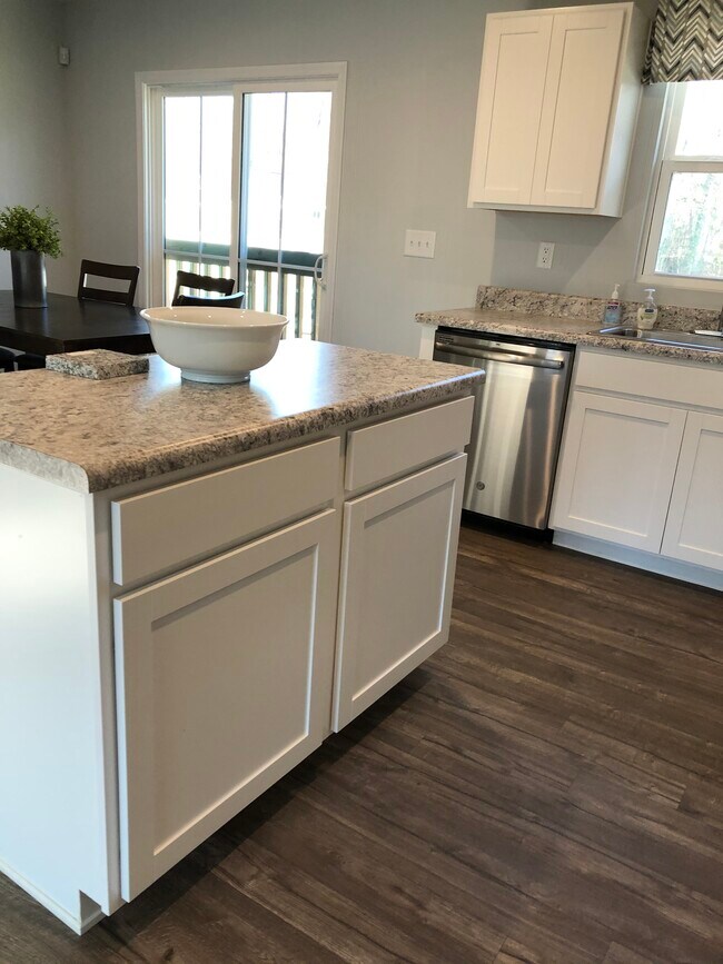 Kitchen - 5202 Austin Knoll Ct