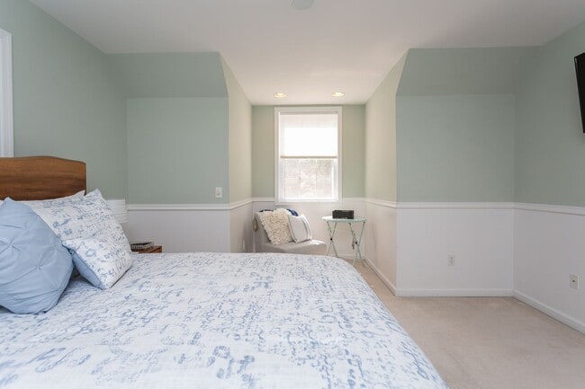 Building Photo - Spacious 4-Bedroom Home in Massanutten Resort