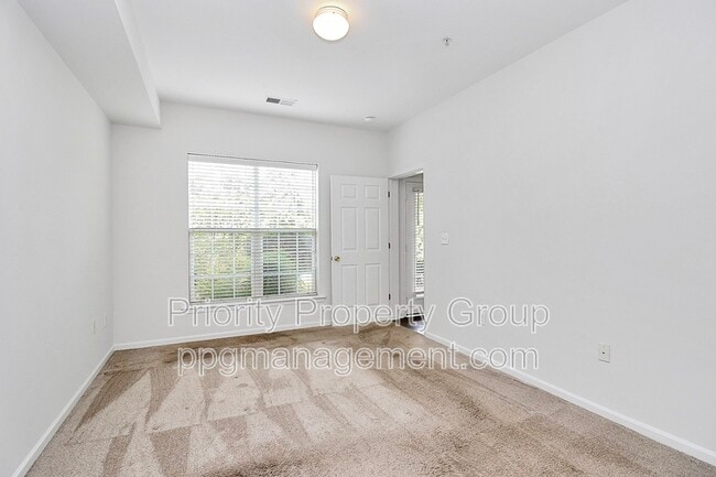 Building Photo - 14307 San Paolo Ln