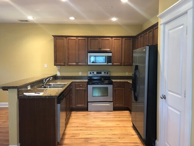 Building Photo - PRE-LEASING FOR AUGUST 2026!