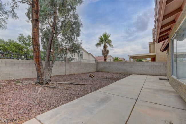 Building Photo - 4404 Wild Honey Ct