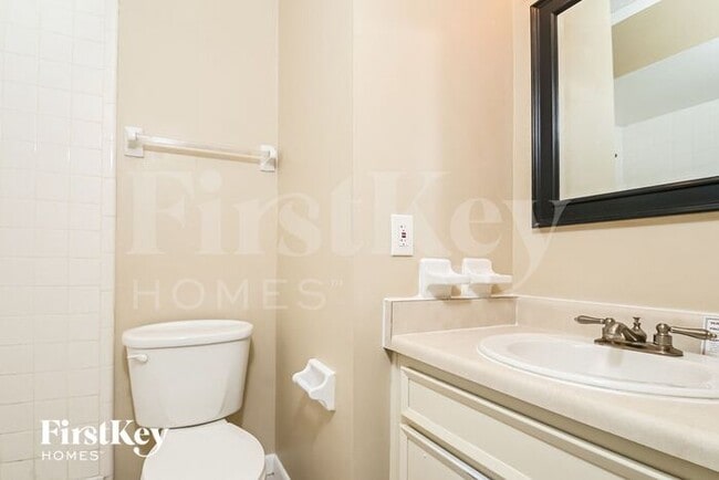 Building Photo - 1104 Tiburon Dr