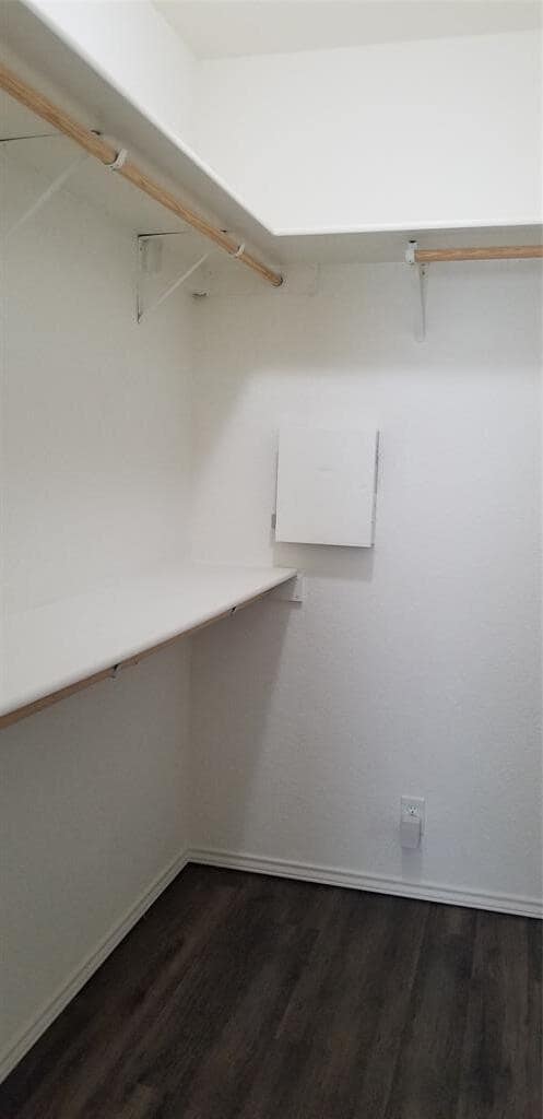Building Photo - 205 Beech Dr