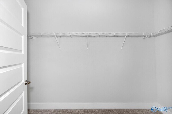 Building Photo - 144 Clift Farm Dr
