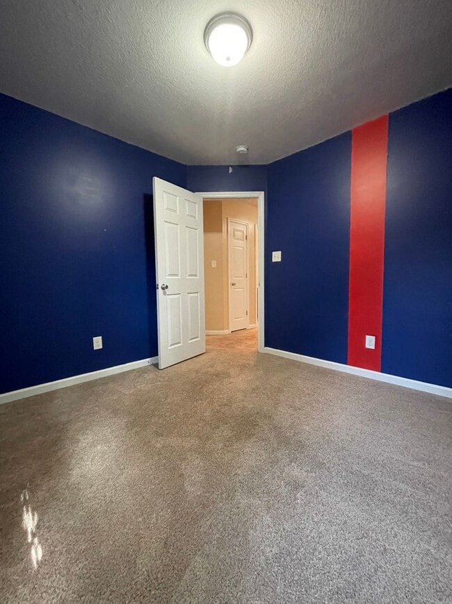 Building Photo - Super Sugarberry