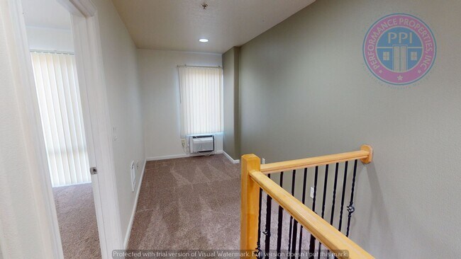 Building Photo - LEASE SPECIAL: 500$ OFF FIRST MONTHS RENT Stylish Condo Close To Nike & Intel - Pet Negotiable w/...