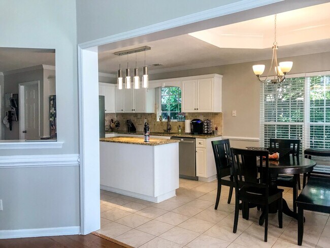 Building Photo - 1067 Blackfoot Dr