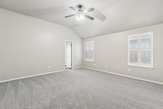 Building Photo - 4925 NW 164th Terrace