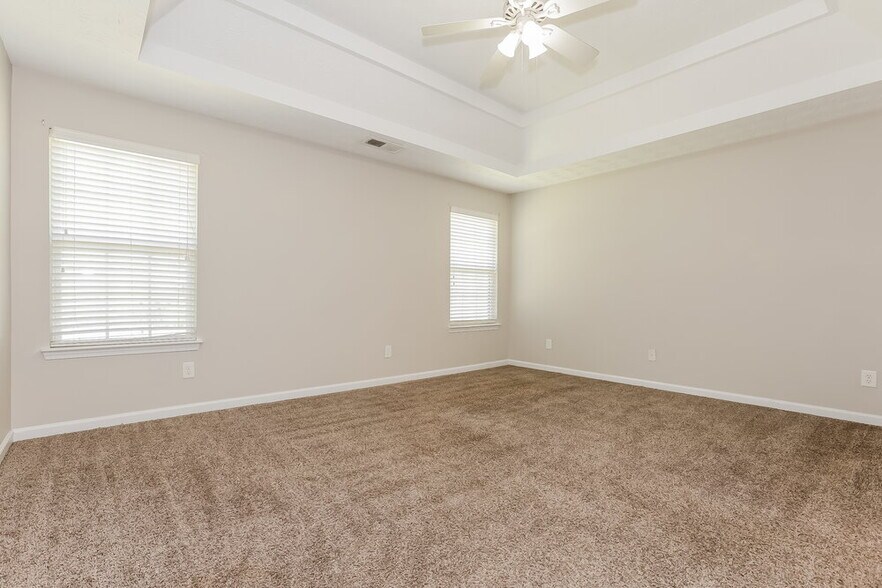 Building Photo - 341 Cobblestone Ct