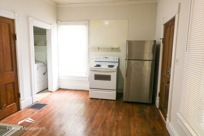 Building Photo - 908 Leavenworth St