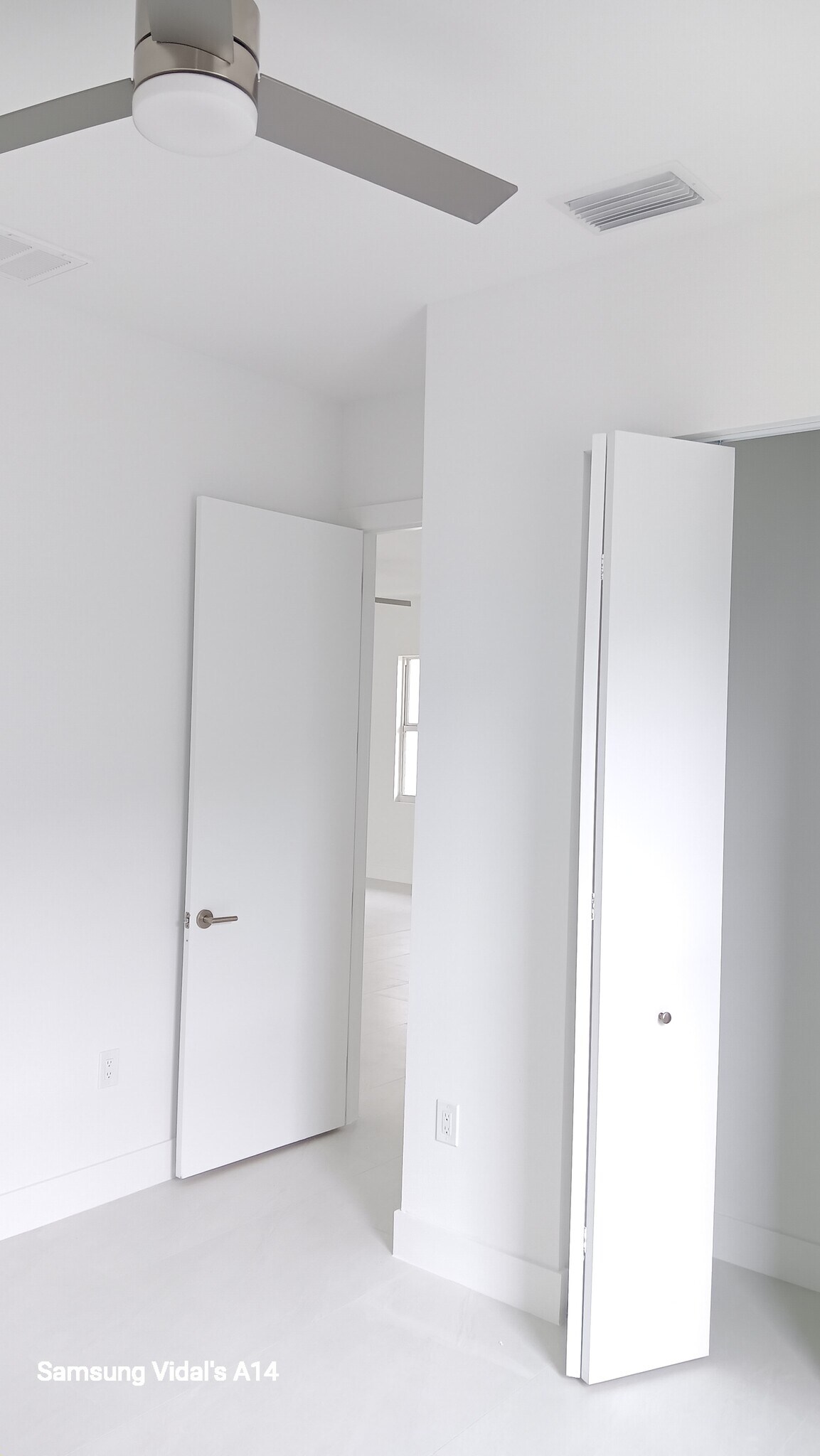 Building Photo - 161 Antilla Dr