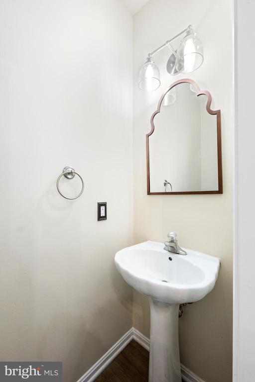 Building Photo - 35184 Pheasant Ridge Rd