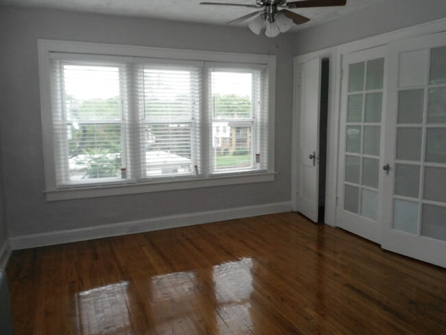 Building Photo - JARBOE