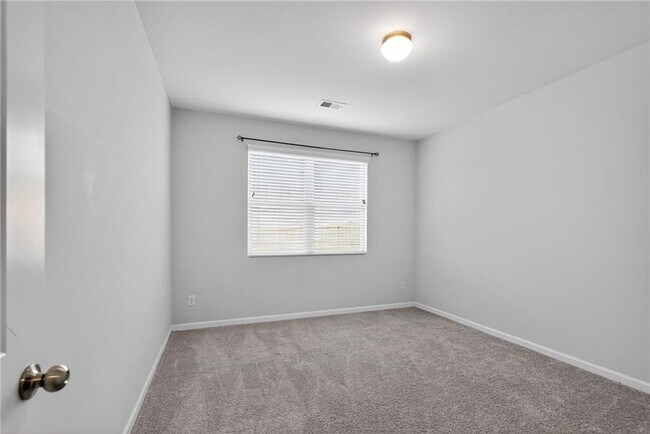 Building Photo - 3204 Goldberry St