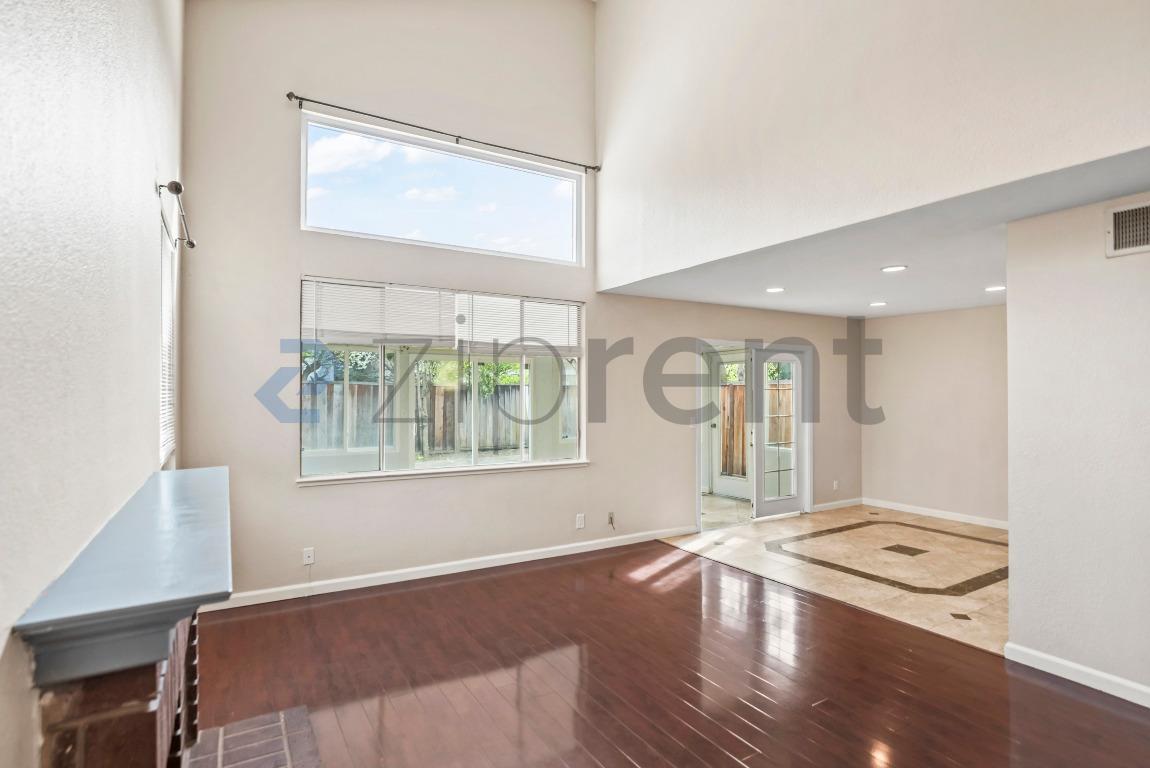 Building Photo - 5968 Show Terrace