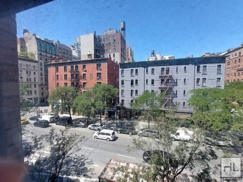 Building Photo - WEST 73 STREET