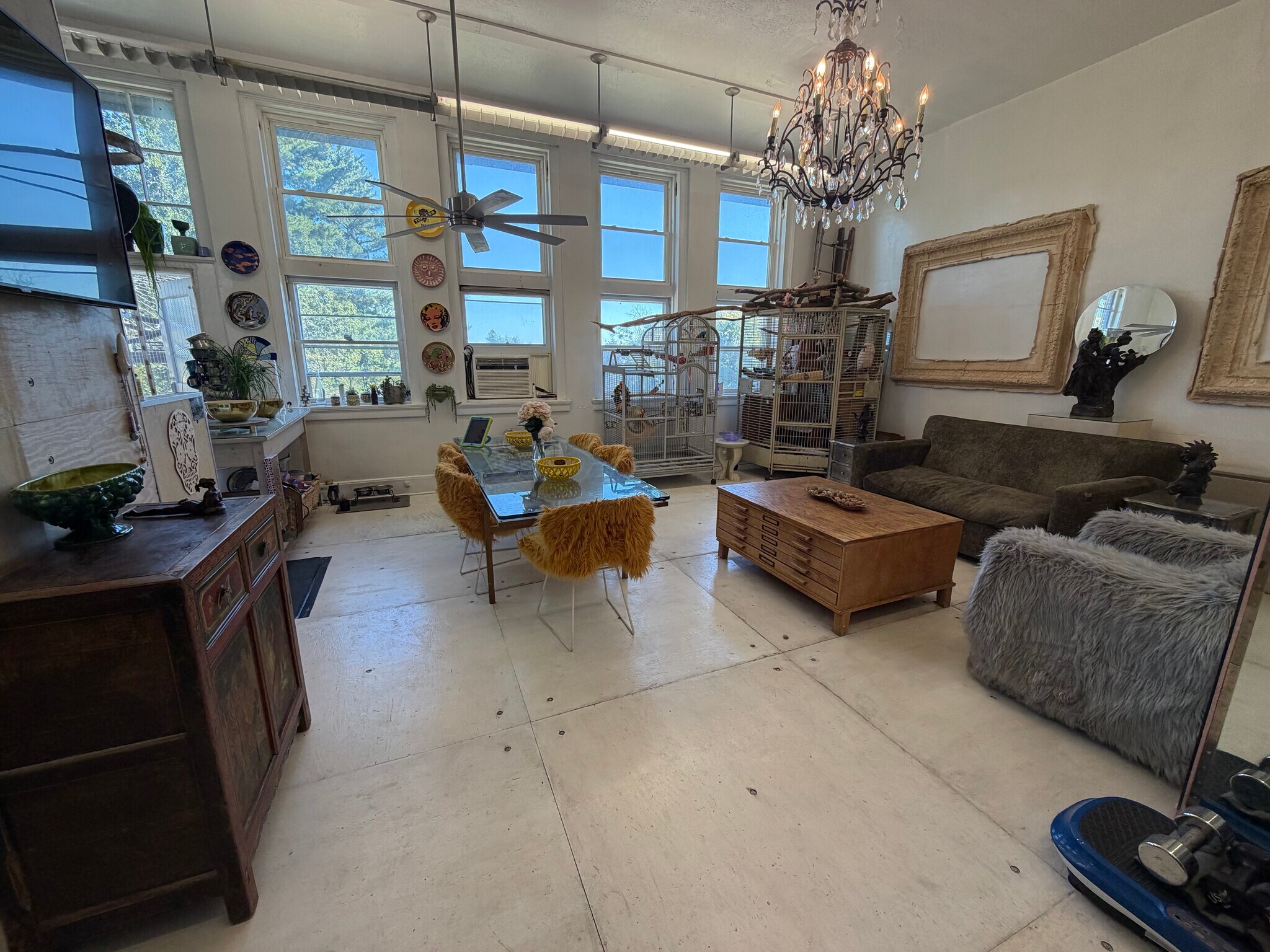 Building Photo - 101 Ten Broeck Ln